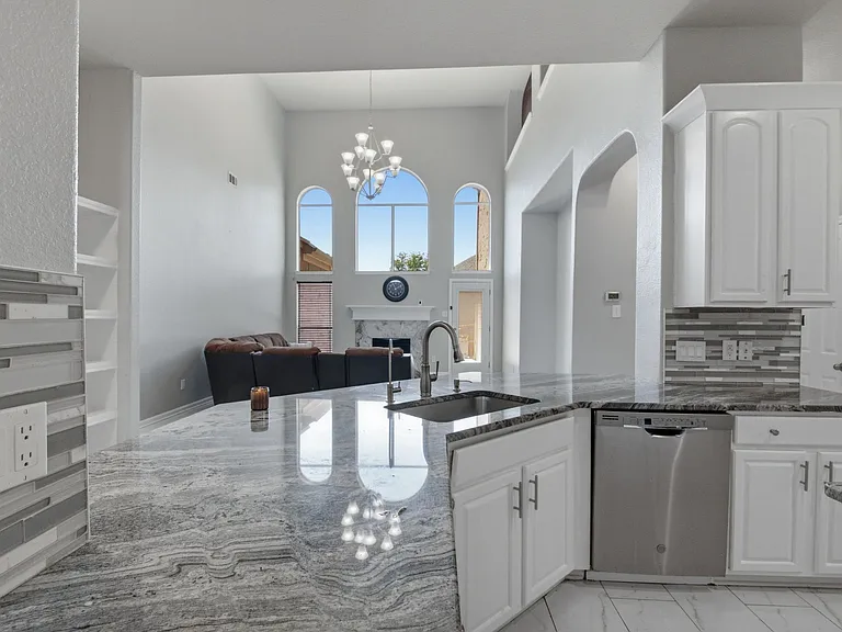 9309 Stonewood Dr — Photo 11