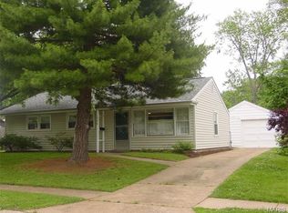 1228 Woodgate Dr, Saint Louis, MO