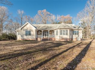 282 Country Ln, Shacklefords, VA 23156