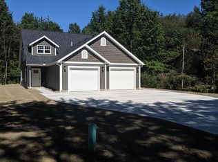 1217 Ritchie Rd #A, Stow, OH 44224