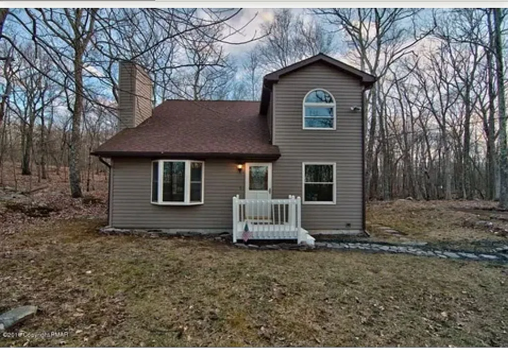 2146 Scarborough Way photo 1