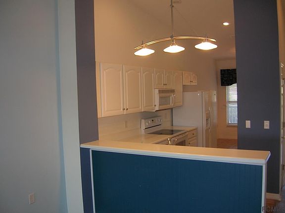2nd image of 600 Canopy Walk Ln APT 643