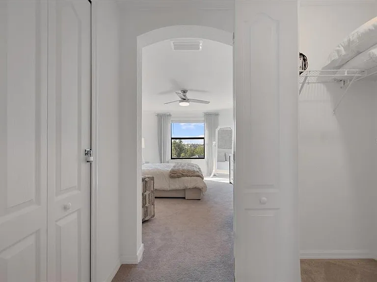 6523 Clairborne Ln — Photo 46