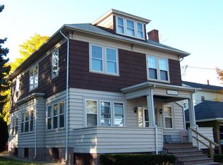 140 Radcliffe Ave, Providence, RI 02908