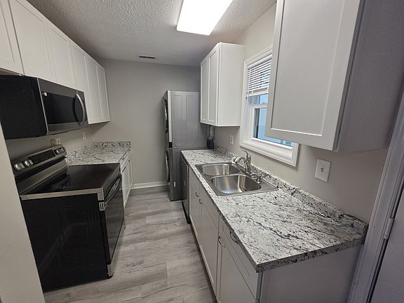 2nd image of 3622 Colchester St APT 8