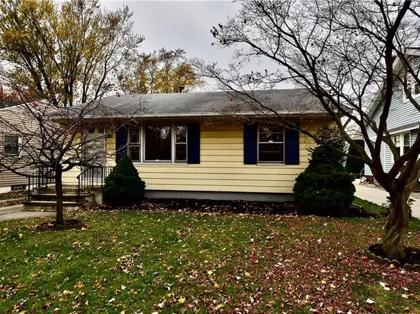 3718 West Blvd, Cleveland, OH 44111