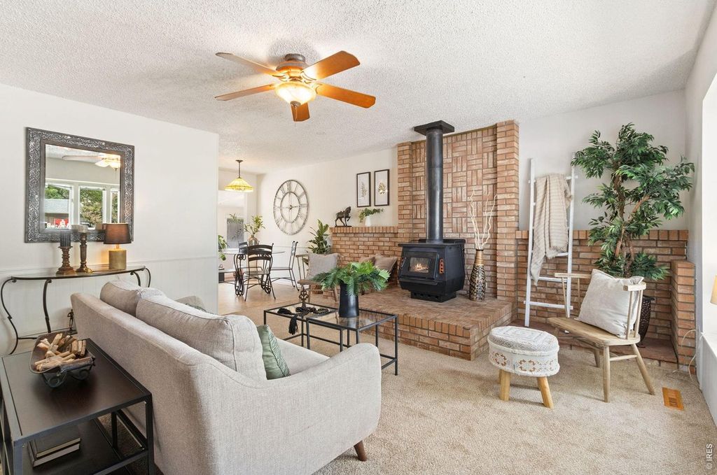 513 N Impala Dr