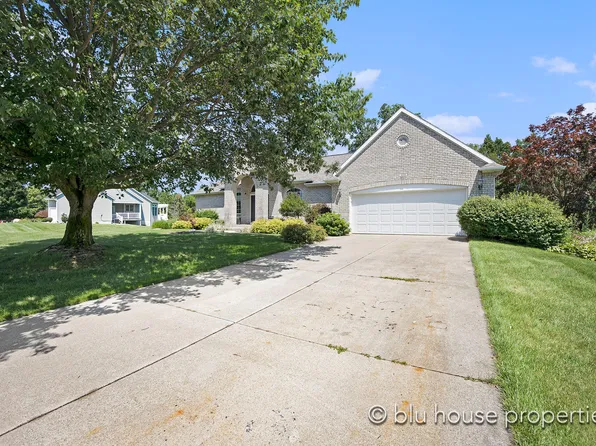 359 White Tail Ct SW, Grandville, MI 49418