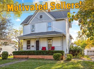 549 Washington St, Woodstock, IL 60098