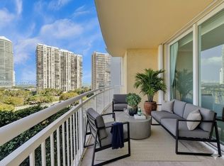 The Metropolitan, Miami, FL 33129