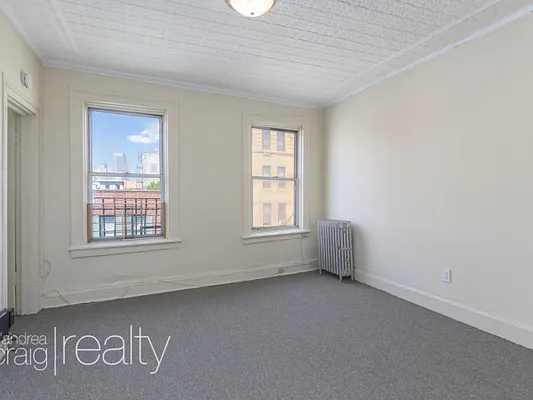 Rented by D'Andrea Craig Realty | media 2