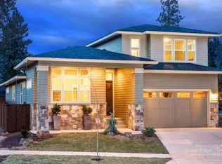 19698 SW Aspen Ridge Dr, Bend, OR 97702