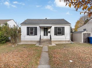 1456 Elsmere Ave, Windsor, ON N8X 4G9