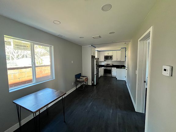3rd image of 1013 5th St #A