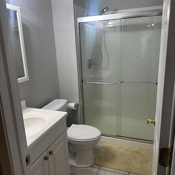 612 Yorkshire Ct — Photo 18