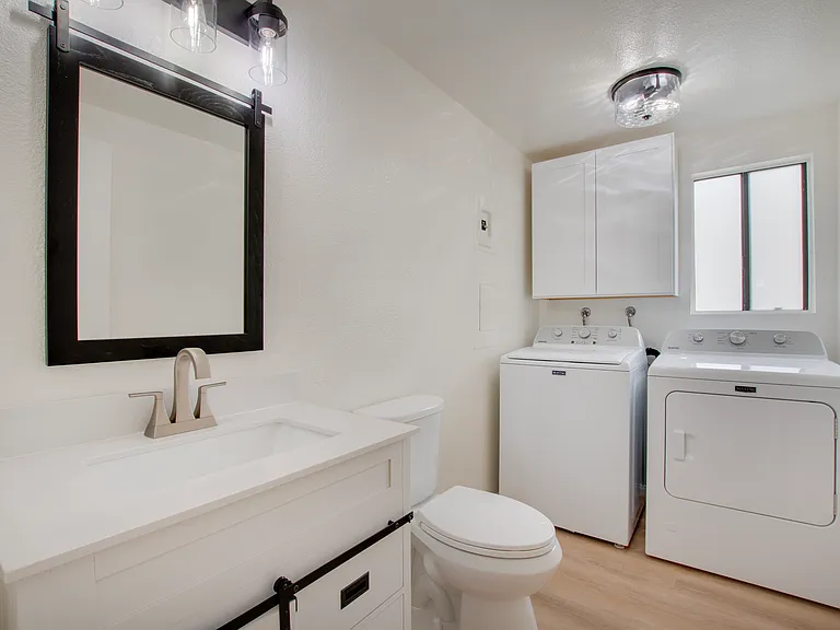 7413 Caminito Carlotta — Photo 10