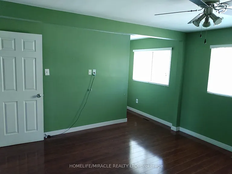 23 Heatherdale Pl — Photo 12