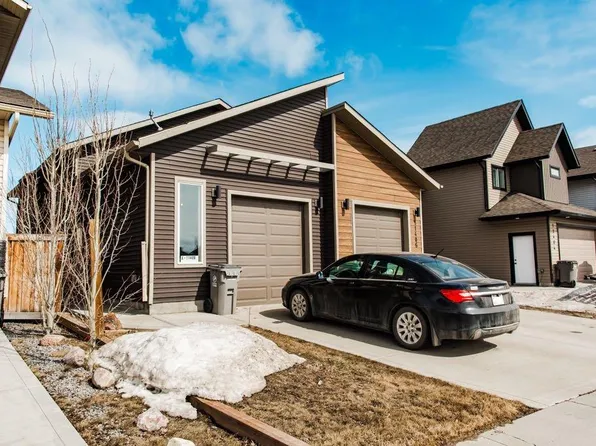 11406 S 106th Ave, Grande Prairie, AB T8V 6M2