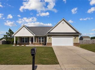 454 Blackhawk Ln, Raeford, NC 28376