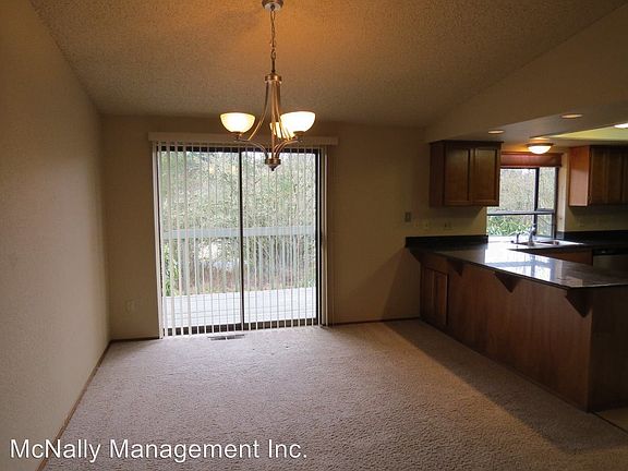 5th image of 8015 Mitts Ln