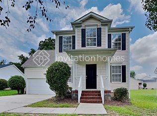 10810 Azure Valley Pl, Charlotte, NC 28269