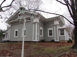 114 Pinney St, Ellington, CT 06029