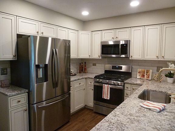 5th image of 17720 W Running Creek Ct