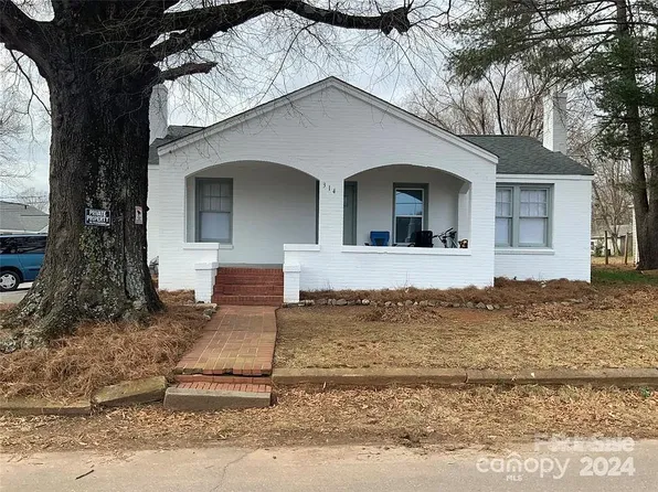 314 19th St SW, Hickory, NC 28602
