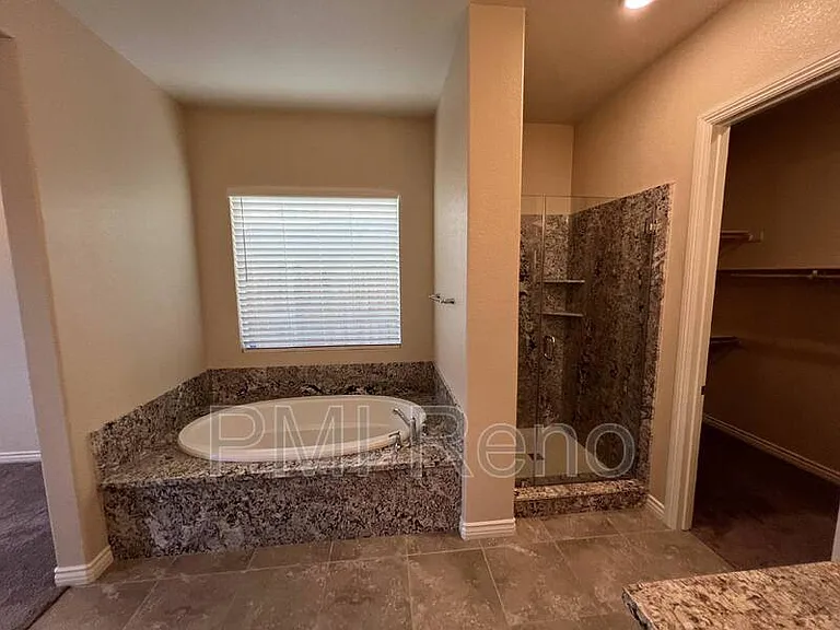 8378 Simsbury Dr — Photo 27