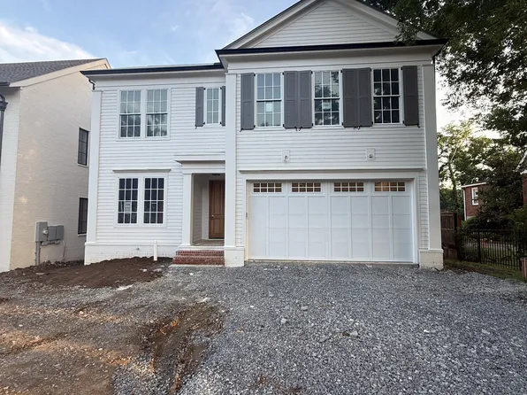 1133 Maplehurst Ln, Nashville, TN 37204