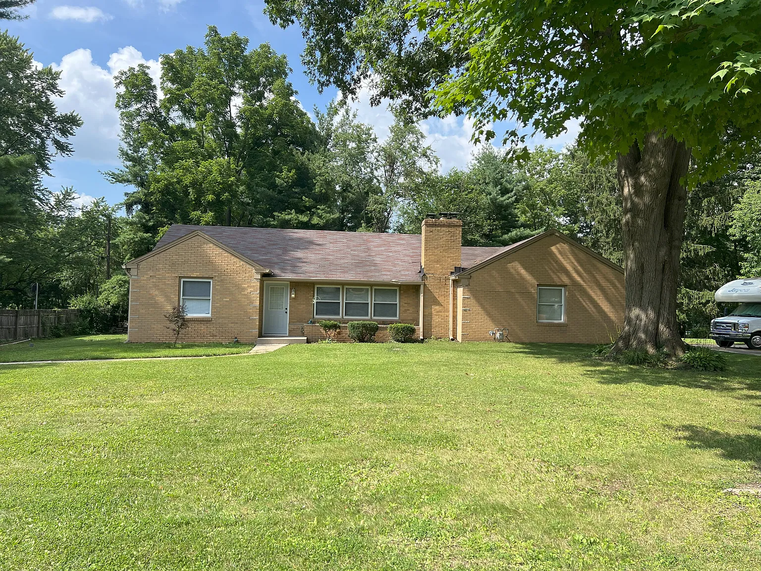 1716 Stevenson St photo 1