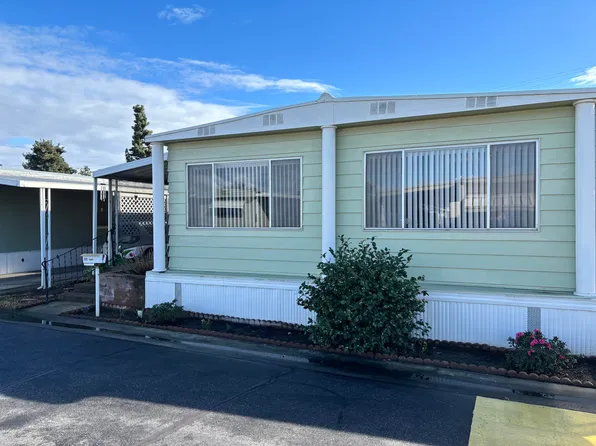 225 N Akers Street #121, Visalia, CA 93291