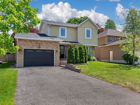 2nd image of 51 Winston Cres