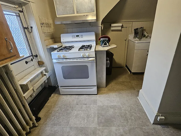 4006 Fernhill Ave #3 — Photo 12