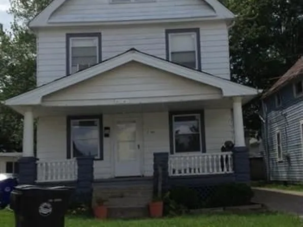 2148 W 104th St, Cleveland, OH 44102