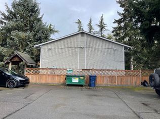 4303 214th St SW #D, Mountlake Terrace, WA 98043