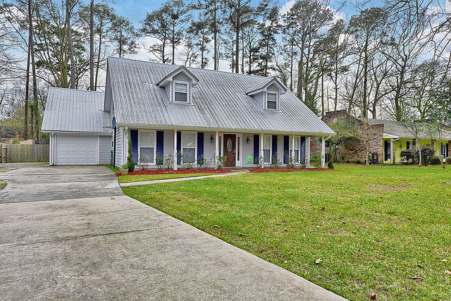 1st image of 206 Cottonwood Ln