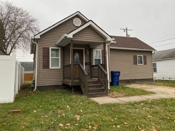 1038 Wright St, La Salle, IL 61301