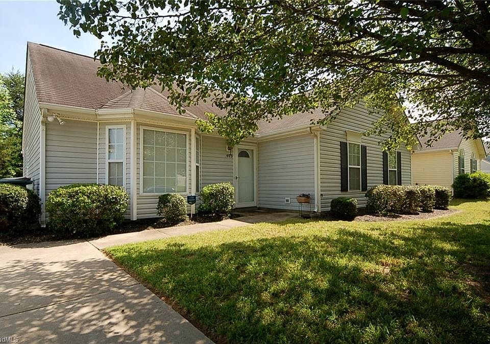 1st image of 403 Old Treybrooke Dr