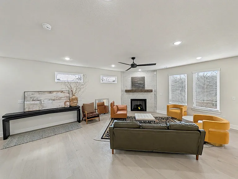 30 Cromer Dr — Photo 4