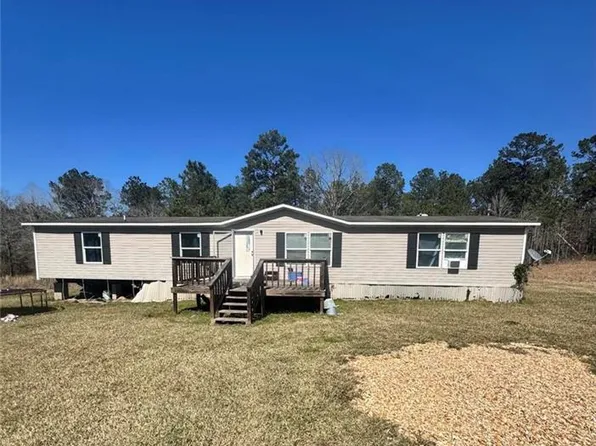 100 Faye Dr, Greensburg, LA 70441