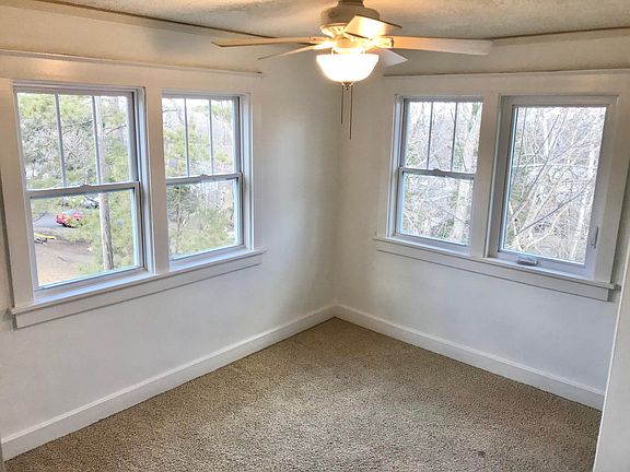 5th image of 606-608 Spear Ave