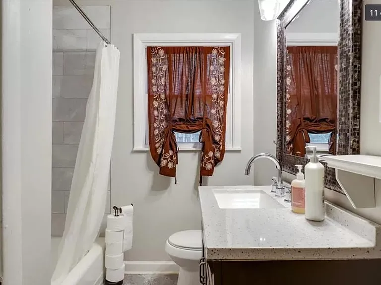2207 Clearwater Dr SE — Photo 11