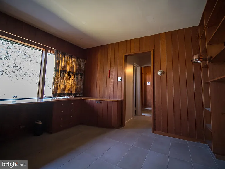 4313 Woodlark Dr — Photo 6