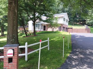 1 Quail Hill Rd, Fox Chapel, PA 15238