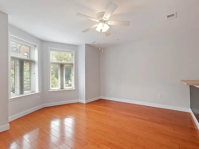 1722 Marlton Ave #2 — Photo 6