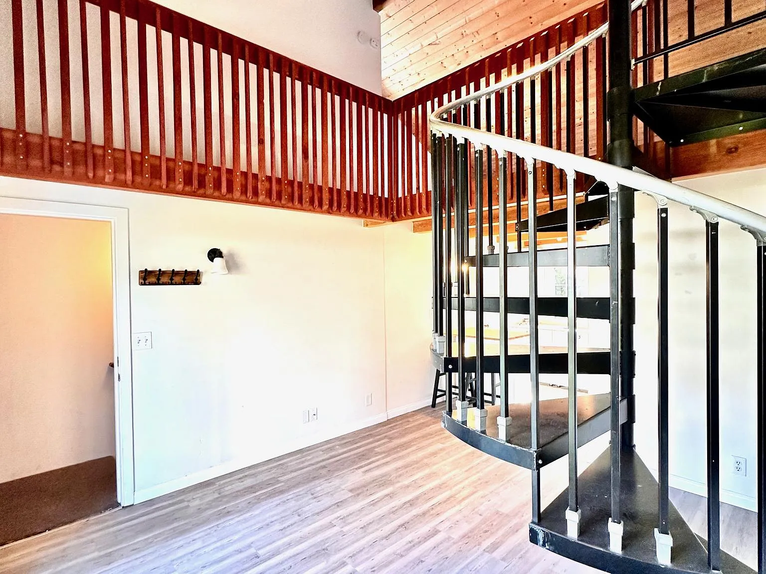 1 bed, 450 sqft, $2,650 — Photo 4