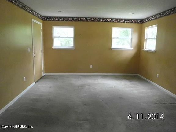 4th image of 245 Woodside Avenue