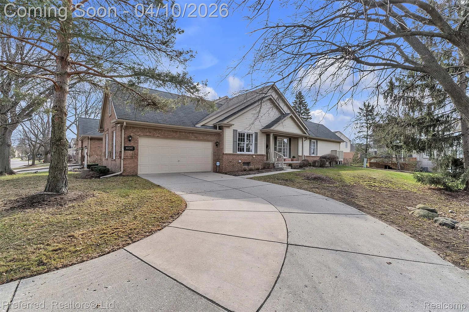 39797 Muirfield Ln photo 1