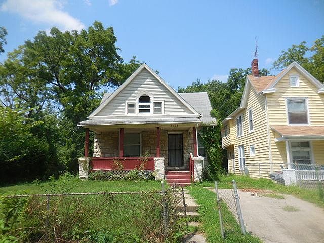 1st image of 2728 Olive St